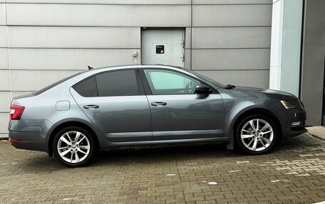 Skoda Octavia, 2017 год, 1 635 000 рублей, 3 фотография