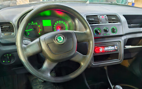 Skoda Fabia II, 2013 год, 645 000 рублей, 2 фотография