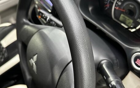 Mitsubishi Mirage VI рестайлинг, 2012 год, 650 000 рублей, 11 фотография