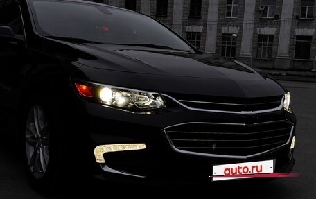 Chevrolet Malibu IX, 2016 год, 1 649 999 рублей, 2 фотография