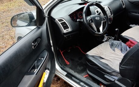 Hyundai i20 IB рестайлинг, 2010 год, 390 000 рублей, 10 фотография