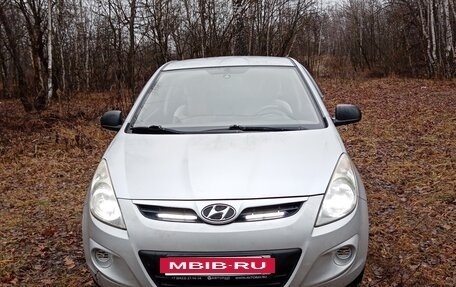 Hyundai i20 IB рестайлинг, 2010 год, 390 000 рублей, 2 фотография