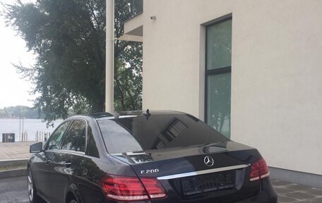 Mercedes-Benz E-Класс, 2015 год, 1 750 000 рублей, 9 фотография