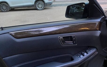 Mercedes-Benz E-Класс, 2015 год, 1 750 000 рублей, 17 фотография