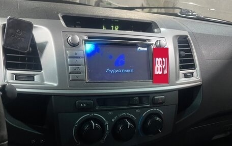 Toyota Hilux VII, 2013 год, 2 380 000 рублей, 10 фотография