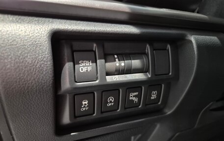 Subaru XV II, 2018 год, 1 999 000 рублей, 14 фотография