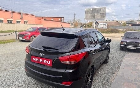 Hyundai ix35 I рестайлинг, 2011 год, 970 000 рублей, 3 фотография