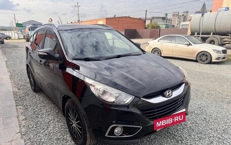 Hyundai ix35 I рестайлинг, 2011 год, 970 000 рублей, 2 фотография
