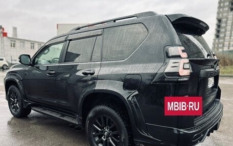 Toyota Land Cruiser Prado 150 рестайлинг 2, 2019 год, 4 909 000 рублей, 10 фотография