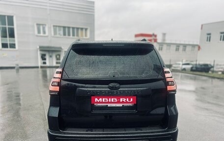 Toyota Land Cruiser Prado 150 рестайлинг 2, 2019 год, 4 909 000 рублей, 7 фотография