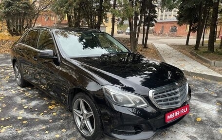 Mercedes-Benz E-Класс, 2013 год, 2 050 000 рублей, 1 фотография
