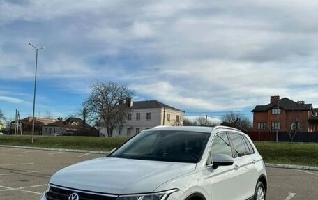 Volkswagen Tiguan II, 2021 год, 3 450 000 рублей, 17 фотография