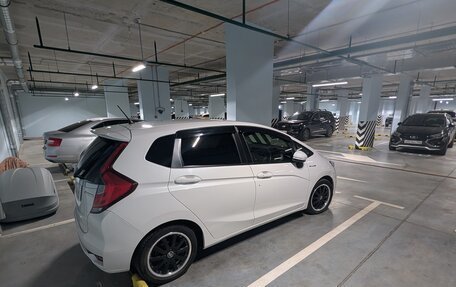Honda Fit III, 2019 год, 1 200 000 рублей, 6 фотография