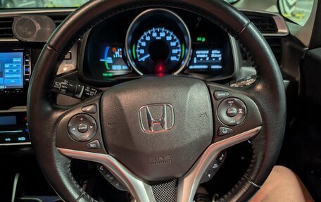 Honda Fit III, 2019 год, 1 200 000 рублей, 12 фотография