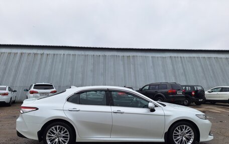 Toyota Camry, 2019 год, 2 799 000 рублей, 6 фотография