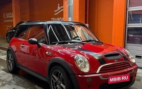 MINI Hatch, 2005 год, 725 000 рублей, 1 фотография