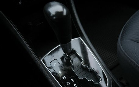 Hyundai Solaris II рестайлинг, 2011 год, 670 000 рублей, 15 фотография