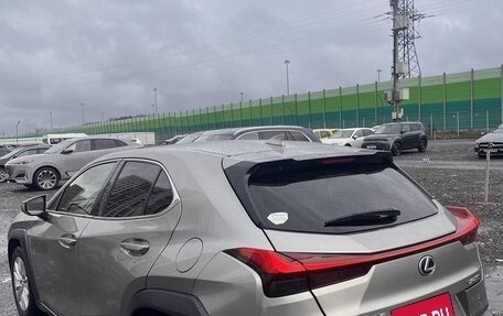 Lexus UX I, 2019 год, 3 040 000 рублей, 22 фотография