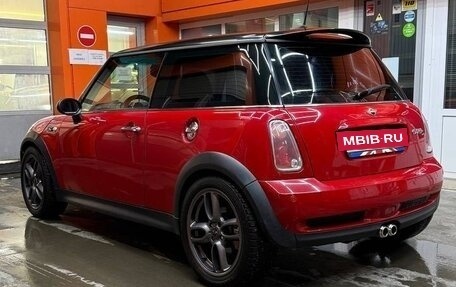 MINI Hatch, 2005 год, 725 000 рублей, 5 фотография