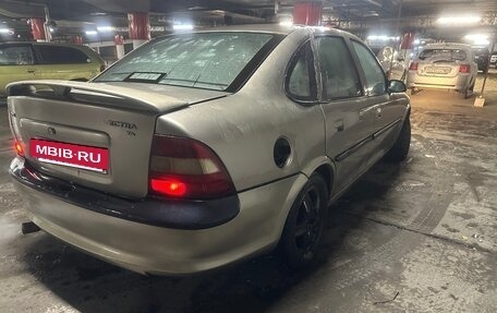 Opel Vectra B рестайлинг, 1997 год, 90 000 рублей, 3 фотография