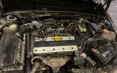 Opel Vectra B рестайлинг, 1997 год, 90 000 рублей, 10 фотография