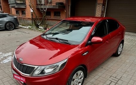 KIA Rio III рестайлинг, 2015 год, 650 000 рублей, 2 фотография