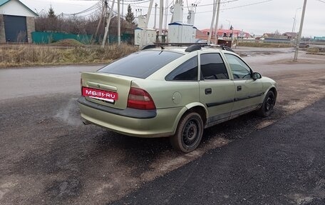 Opel Vectra B рестайлинг, 1996 год, 115 000 рублей, 3 фотография