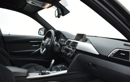 BMW 3 серия, 2015 год, 1 899 000 рублей, 18 фотография