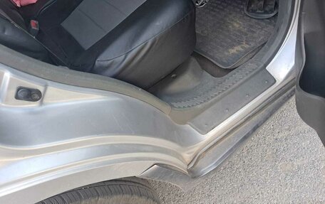 Hyundai Santa Fe III рестайлинг, 2001 год, 430 000 рублей, 11 фотография