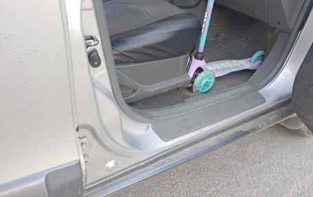 Hyundai Santa Fe III рестайлинг, 2001 год, 430 000 рублей, 14 фотография