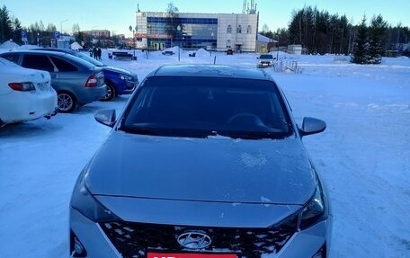 Hyundai Solaris II рестайлинг, 2021 год, 1 200 000 рублей, 1 фотография