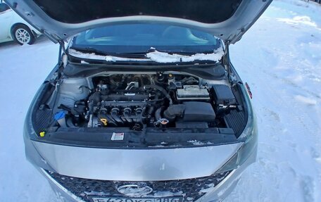 Hyundai Solaris II рестайлинг, 2021 год, 1 200 000 рублей, 8 фотография