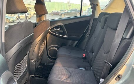 Toyota RAV4, 2006 год, 1 150 000 рублей, 12 фотография