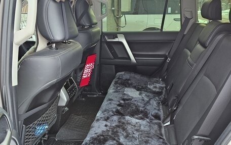 Toyota Land Cruiser Prado 150 рестайлинг 2, 2020 год, 7 226 000 рублей, 12 фотография