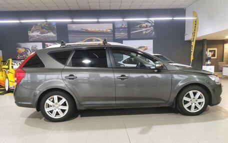KIA cee'd I рестайлинг, 2010 год, 590 000 рублей, 2 фотография