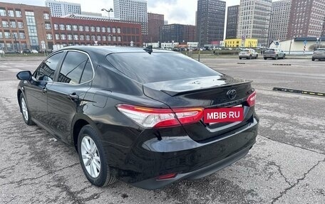 Toyota Camry, 2020 год, 2 580 000 рублей, 4 фотография