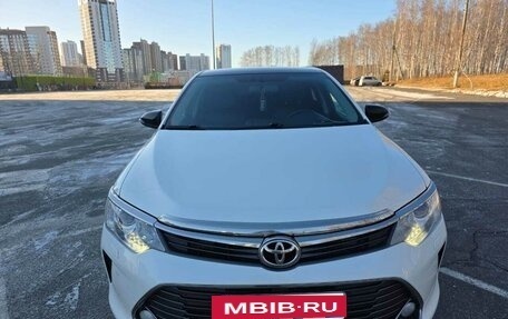 Toyota Camry, 2015 год, 1 860 000 рублей, 2 фотография
