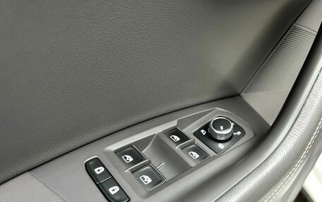 Volkswagen Touareg III, 2018 год, 4 790 000 рублей, 25 фотография