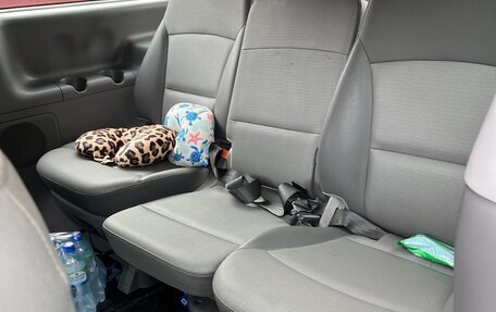 Hyundai Grand Starex Grand Starex I рестайлинг 2, 2010 год, 1 380 000 рублей, 9 фотография