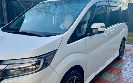 Honda Stepwgn IV, 2020 год, 2 600 000 рублей, 3 фотография