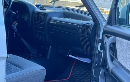 ГАЗ 31105 «Волга», 2005 год, 215 000 рублей, 5 фотография