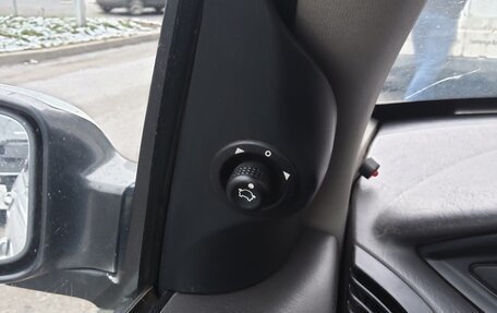 Ford Focus IV, 2004 год, 130 000 рублей, 12 фотография