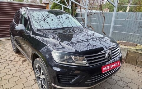Volkswagen Touareg III, 2015 год, 3 850 000 рублей, 1 фотография