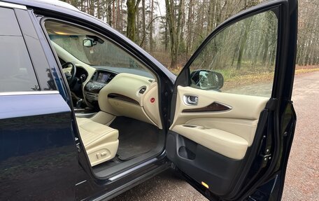 Infiniti QX60 I рестайлинг, 2018 год, 2 500 000 рублей, 29 фотография