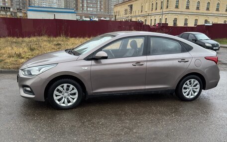 Hyundai Solaris II рестайлинг, 2018 год, 1 300 000 рублей, 7 фотография