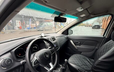 Renault Logan II, 2019 год, 880 000 рублей, 7 фотография