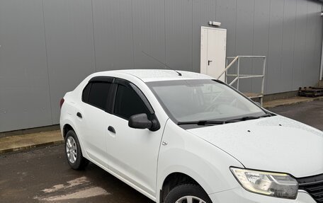 Renault Logan II, 2019 год, 880 000 рублей, 3 фотография