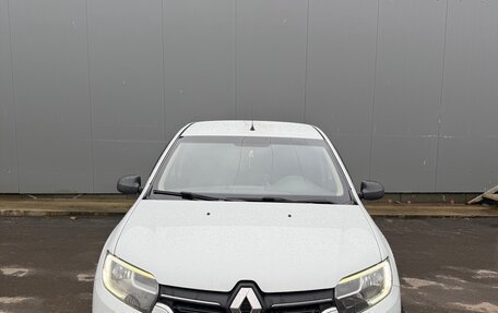 Renault Logan II, 2019 год, 880 000 рублей, 2 фотография