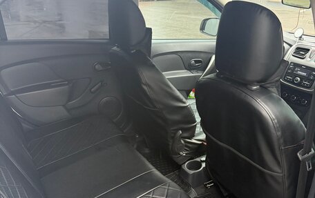 Renault Logan II, 2019 год, 880 000 рублей, 11 фотография