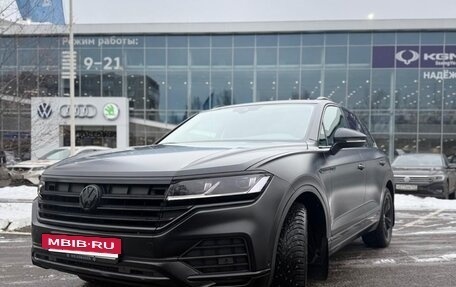 Volkswagen Touareg III, 2020 год, 4 700 000 рублей, 11 фотография